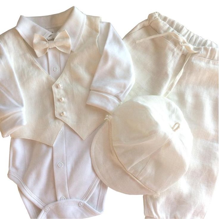 Babyboy blanco juego de bautismo de lino traje de bautizo | Etsy Cream Cotton Sets For Baptism, Elegant White Linen Sets, White Cotton Baptism Sets, White Cotton Sets For Baptism, White Sets For Baptism In Spring, White Baptism Sets For Summer, White Spring Sets For First Communion, White Summer Baptism Sets, Classic White Linen Set