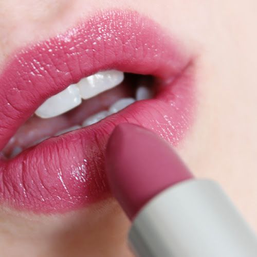 2023 Lipstick Trends, Mac Plumful Lipstick, True Summer Lipstick, Soft Summer Lipstick, Mac Lipstick Colors Lustre, True Winter Lipstick, Light Berry Lipstick, Mac Pink Lipstick, Winter Lipstick Colors