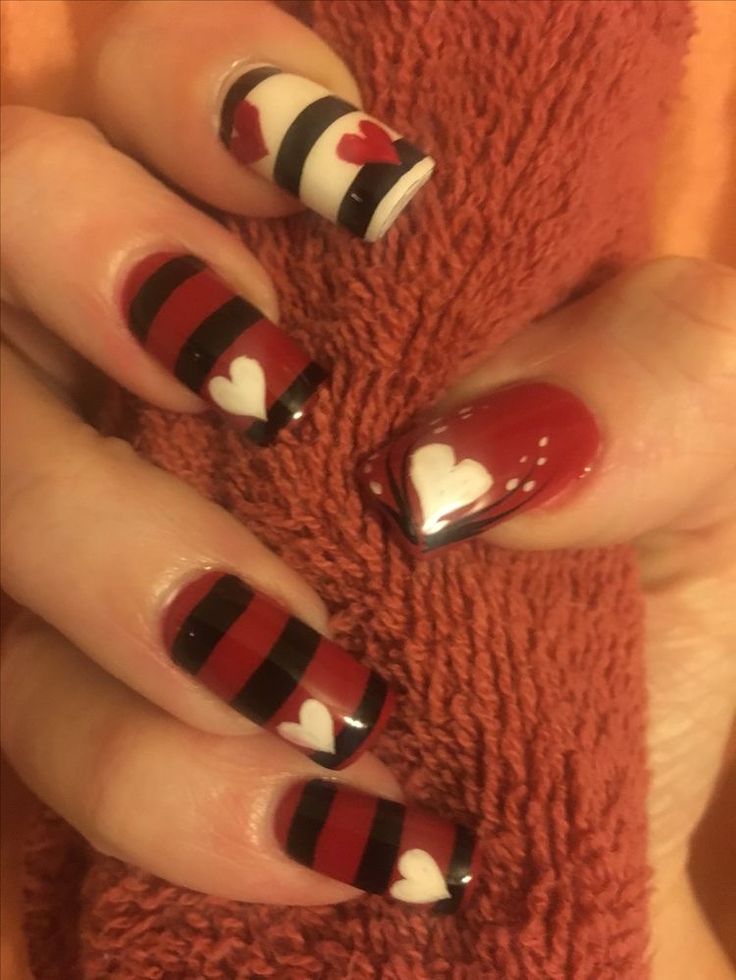 Nails Red Black White, Emily The Strange Nails, Red Striped Nails, Emo Valentines Nails, Black Red White Nails, Black Red And White Nails, Red White Black Nails, White Black Nails, Dolphin Nails