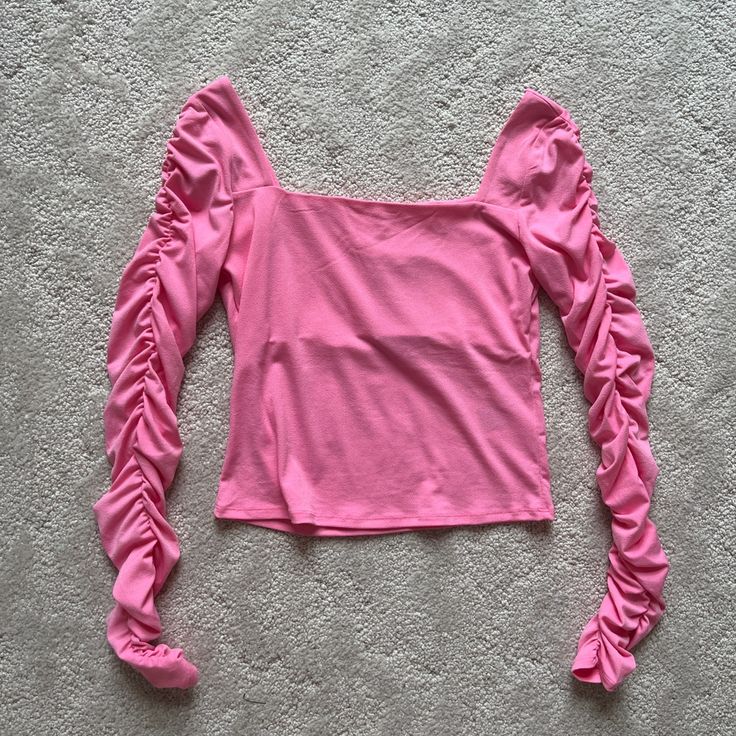 Brand New, Never Worn, Pink H&M Top. Straight Across The Chest Area, With Ruffled Sleeves (Long). Perfect For A Spring Top Or A Girls Night Out Trendy H&m Summer Blouse, Trendy Ruched Tops For Spring, Feminine Stretch Tops For Brunch, Stretch Ruffle Tops For Brunch, Stretch Ruffled Tops For Brunch, H&m Pink Summer Tops, H&m Pink Blouse For Summer, Summer Pink H&m Tops, Feminine H&m Tops For Day Out