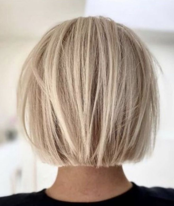 Fine Hair Chin Length, Hair Chin Length, Lob Bob, Blonde Bob Haircut, Short Bobs, Timeless Looks, Haircuts For Women Over 50, Blonde Bob Hairstyles, Gorgeous Hairstyles