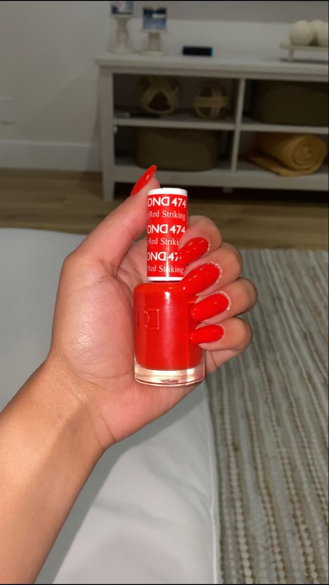 Cherry Red Gel Manicure, Dnd Gel Polish Colors Red Cherry, Striking Red Dnd, Dnd Lucky Red, Dnd 430 Ferrari Red, Red Nails Dnd Gel, Red No Chip Nails, Dnd 638 Red Mars, Bright Red Nails Dnd