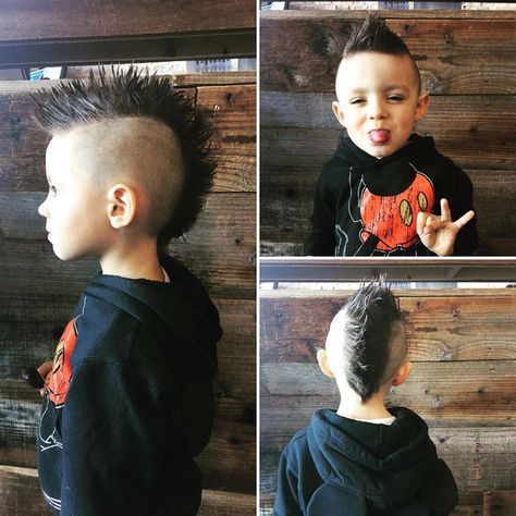 23 Cool Kids Mohawk Haircuts Your Little Boys Will Love (2019 Guide) Toddler Mohawk, Landon Carter, Best Boys Haircuts, Boys Mohawk, Popular Boys Haircuts, Cool Hairstyles For Boys, Hairstyles For Boys, Long Mohawk