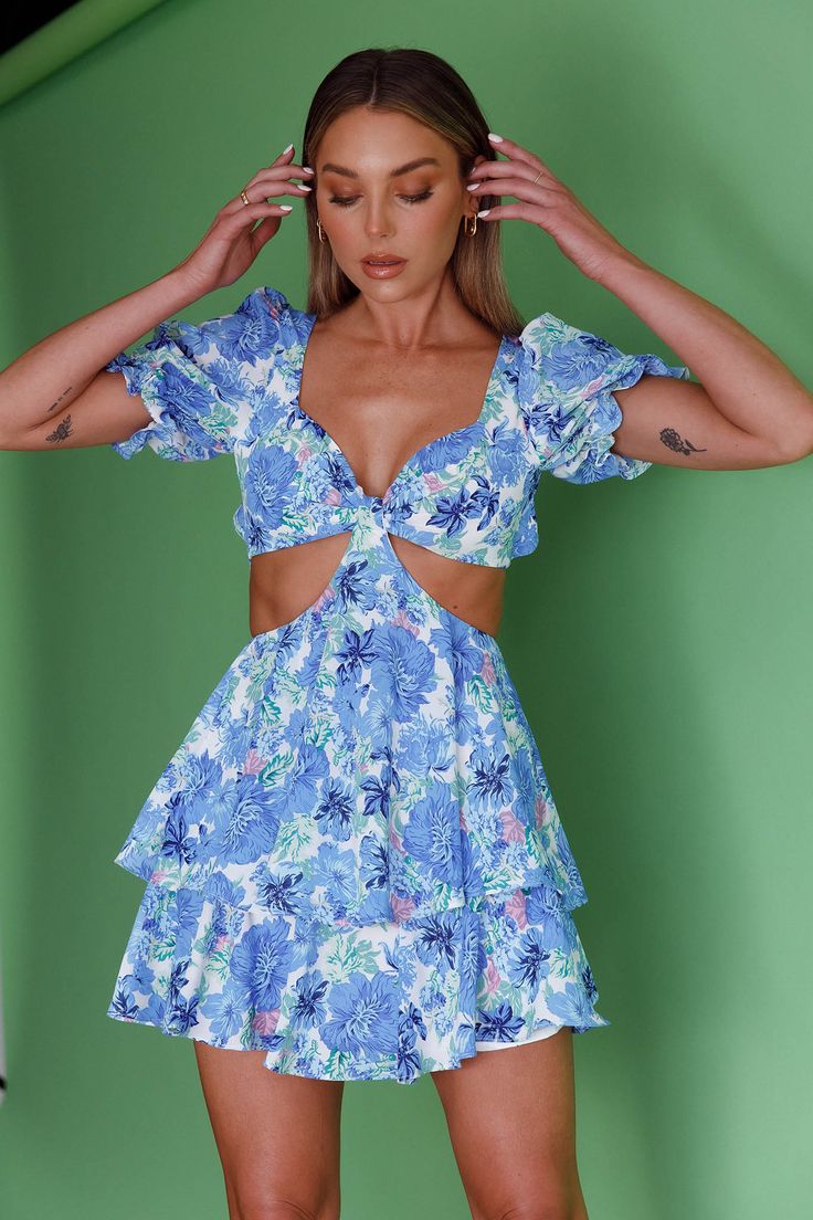 Orianthi Cut-Out Waist Mini Dress Floral Blue by Selfie Leslie Mini Dress Floral, Yellow Bridesmaids, Red Bridesmaids, Veil Hairstyles, Blue Floral Dress, Straw Tote, Blue Bridesmaids, Iron Material, Date Night Dresses