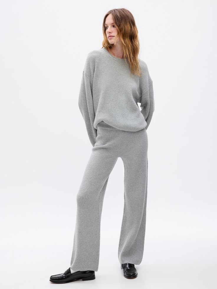 CashSoft Shaker-Stitch Sweater Pants | Gap Sweater Set Outfits, What To Pack For Paris, Knit Loungewear Set, Sweater Sets, Heavy Clothing, Knit Loungewear, Neutral Sweaters, Cozy Pants, Stitch Sweater