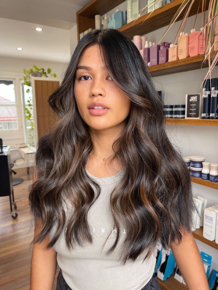 Balayage For Virgin Black Hair, Bronze Brown Balayage, Natural Balayage Dark Hair, Dark Brown Hair Balayage Front View, Fall Color For Dark Brown Hair, Brown Balayage On Black Hair Asian, Black Brown Balayage Hair, Dark Brown Hair With Highlights Latina, Good Hair Colors For Black Hair