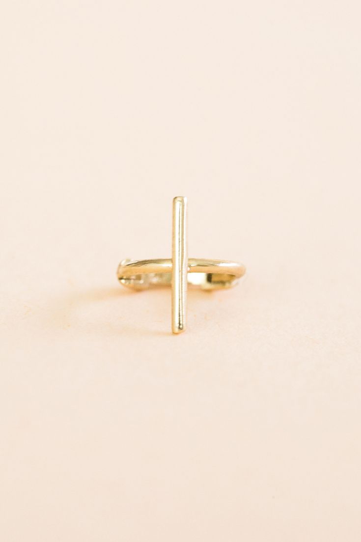 You Will Receive A Single Piece ( Not A Pair or Not Two Pieces) pin thickness :0.8mm(about 20g) ring thickness : about 1.2mm inner diameter : about 5mm outer diameter : about 7mm About Gold The most popular alloy of gold is 14K gold, which is 58.5% pure gold and 41.5% other metals like silver and copper. Minimalist Clip-on Cartilage Earrings For Gift, Nickel-free 14k Gold Small Hoop Cartilage Earrings, Everyday Nickel-free 14k Gold-filled Cartilage Earrings, Minimalist Nickel-free 14k Gold-filled Cartilage Earrings, Cartilage Helix Piercing, Hypoallergenic 14k Gold-filled Silver Cartilage Earrings, Helix Ear, Conch Piercing, Small Crosses