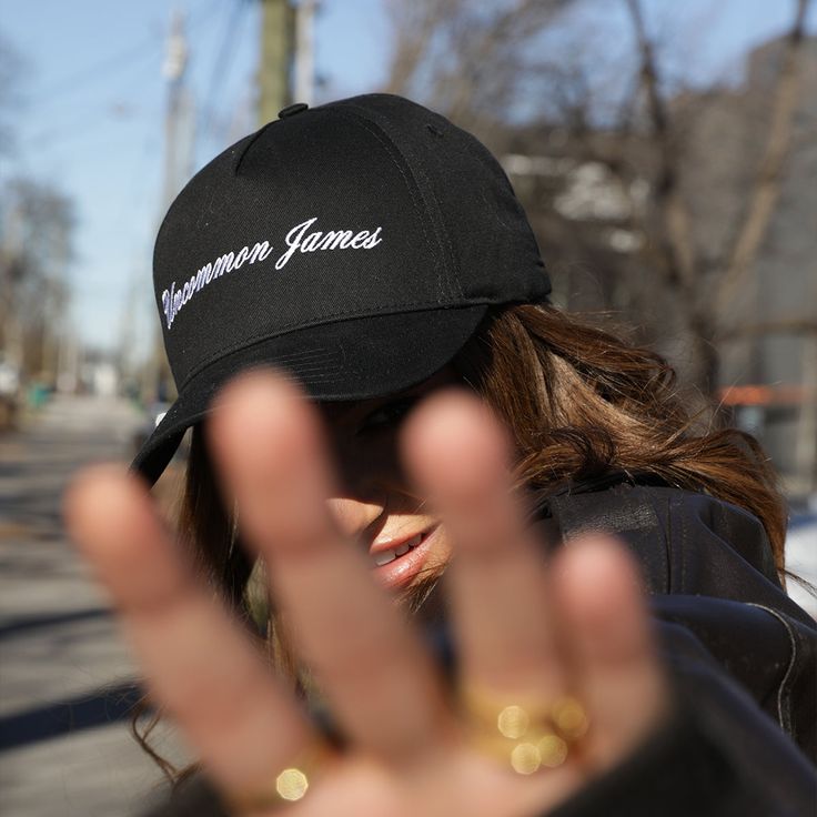 Make sure everyone knows just how much you love Uncommon James with a UJ Girl Trucker Hat. Coming in black and white, these full canvas snapback hats feature “Uncommon James” embroidery on the front for a simple and chic design. Curved Bill Snapback Hat For Streetwear, Girl Trucker, Uncommon James, Everyone Knows, Chic Design, Snapback Hats, Womens Tees, Hoodies Womens, Trucker Hat