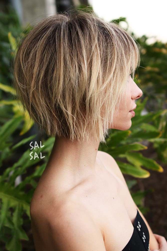 Choose The Right Short Bob Haircuts To Add Some Carefree Vibes To Your Image Short Choppy Haircuts, Medium Bob Haircut, Choppy Haircuts, Shag Haircuts, Short Shag, Layered Hairstyles, Choppy Bob Hairstyles, Choppy Hair, Short Layered