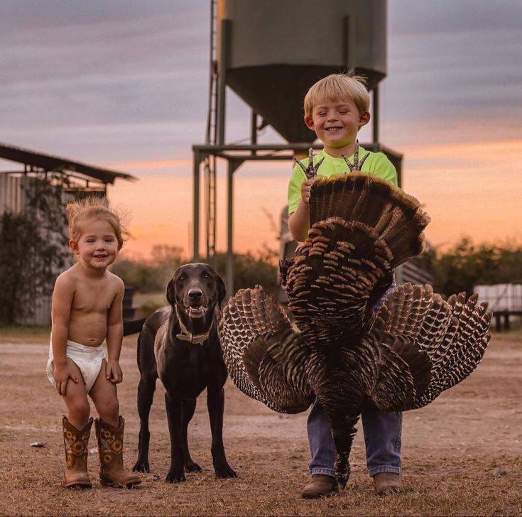 Country Baby Pictures, Western Baby Clothes, Country Baby Boy, Baby Clothes Country, Cute Country Couples, I Want A Baby, Dream Kids, Future Mommy, Western Babies