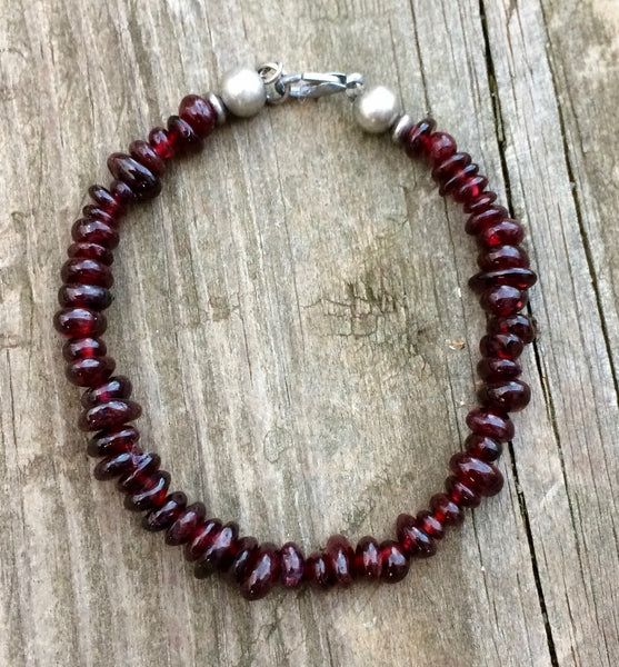 Garnet Bead Bracelet, Red Creek Jasper, Beaded Jewels, Basic Jewelry, Garnet Bracelet, Detailed Jewelry, Wire Work Jewelry, Neck Jewellery, Garnet Jewelry