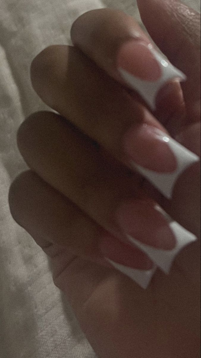 French Tips White, Nails Moon, Nails Basic, White French Tips, Moon Cut, Punk Nails, Duck Nails, Long Acrylic Nail Designs, How To Cut Nails