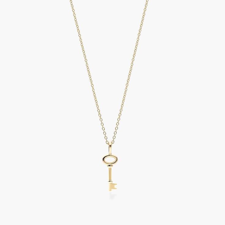 Luxury Gold Jewelry With Keys, Elegant Key Pendant Necklace, Yellow Gold Key Pendant Jewelry, Classic Jewelry With Keys For Gifts, Gold Key Necklace, New Possibilities, Gold Key, Key Necklace, Cute Necklace