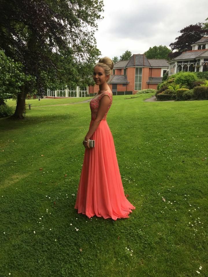 Coral Prom Dress Long, Coral Pink Prom Dress, Prom Dresses Coral, Coral Prom Dresses, Coral Prom Dress, Prom Dress Long, Pink Prom Dress, Neon Coral, Grad Dresses