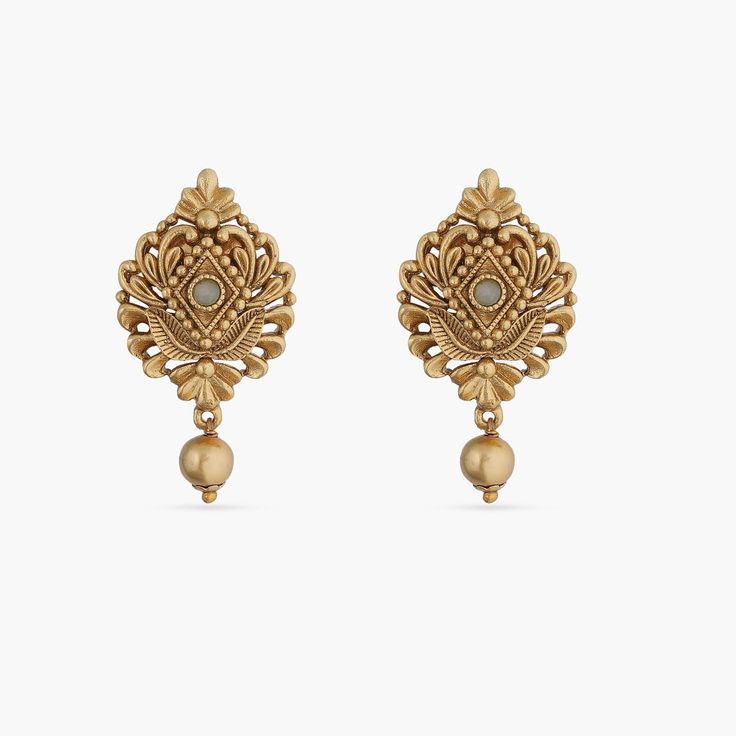 Oasis Antique Stud Earrings Indian Jhumka, Gold Jhumka, Indian Wedding Fashion, Antique Gold Earrings, Gold Jhumka Earrings, Earrings Antique, Gold Rings Fashion, Jhumka Earrings, Stylish Earring