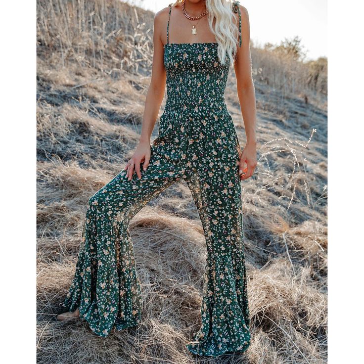 Small floral sexy suspender jumpsuit home flared pants jumpsuit Boho Jumpsuit, Flare Jumpsuit, Green Jumpsuit, Casual Rompers, Jumpsuit Party, Flare Leg Pants, Floral Jumpsuit, Printed Jumpsuit, Jumpsuit Fashion