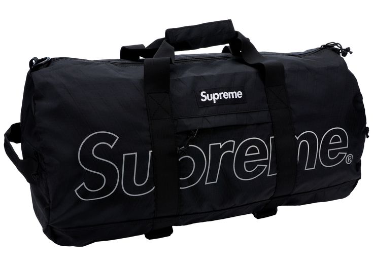 SUPREME DUFFLE BAG (FW18) BLACK. #supreme #bags # Supreme Streetwear, Black Duffle Bag, Types Of Handbags, Under Armour Sweatshirts, Camo Purse, Supreme Bag, Messenger Bag Backpack, Swag Men, Bags Aesthetic