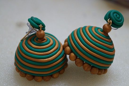 Clay Jhumka Earrings, Terracotta Jewellery Designs, Gold Jhumka, Terracotta Jewellery, Traditional Jewellery, Jhumka Earrings, Craft Shop, Bride Jewellery, Traditional Jewelry