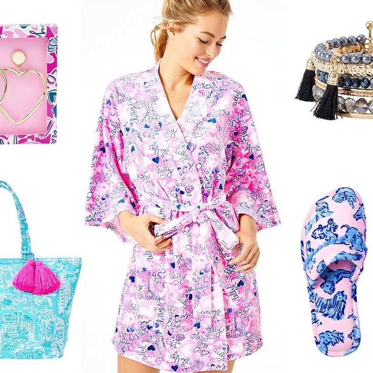 Lilly Pulitzer Just Dropped the Flirtiest Valentine's Day Collection of Dresses, PJs, and Accessories Love Presents, Christmas Gift Ideas For Family, Velour Tops, Versace Dress, Gift Ideas For Family, Fashion Fail, Pink Lilac, Unique Gifts For Women, Stop Talking