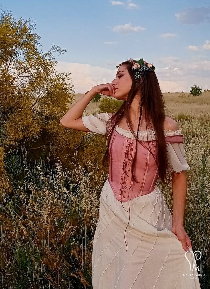 Corset MARGUERITE Customizable Mesh Corset Stays Multiple - Etsy Spain Fitted Medieval Dress For Summer, Fitted Medieval Summer Dress, Fitted Medieval Style Summer Dress, Summer Corset Dress With Boned Bodice And Underbust Shape, Bohemian Medieval Dress For Summer, Summer Cosplay Fitted Corset, Fitted Bohemian Corset For Spring, Summer Festival Corset Belt, Vintage Corset Back Dress For Festivals