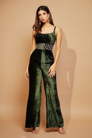 Buy Silver Organza V Neck Jumpsuit With Cape For Women by Nandita Thirani Online at Aza Fashions. Green Jumpsuit Outfit, Indian Jumpsuit, Jumpsuit With Cape, Jumpsuit Outfit Wedding, Embroidery Zardozi, Cape For Women, Flared Jumpsuit, V Neck Jumpsuit, Jumpsuit For Women