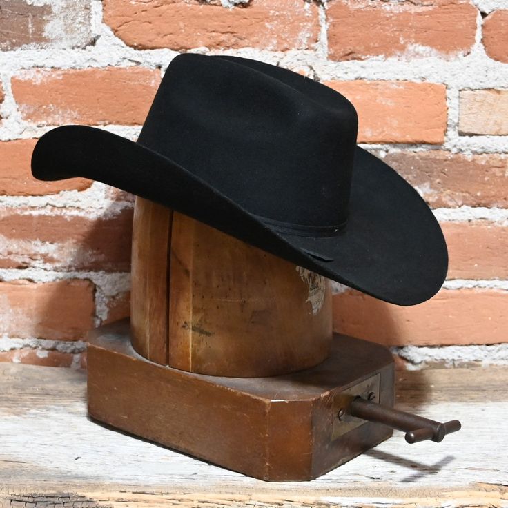 Ride into style with the Stetson Rodeo Jr Felt Hat! This black cowboy hat is perfect for kids, keeping them cool and shaded while adding a touch of western charm to their look. Yee-haw! Additional Information: PLU: HTC-SWROJR-0134 Tech Spec: 3 1/2" brim, OSFA Brand: STETSON Adjustable Black Hat Band For Rodeo, Black Western Hat For Outdoor, Black Adjustable Hat Band For Western-themed Events, Black Western Top Hat For Ranch, Adjustable Black Hat Bands For Western-themed Events, Black Western Style Top Hat For Ranch, Classic Black Felt Hat For Rodeo, Black Short Brim Felt Hat For Ranch, Classic Black Hat Bands For Ranch