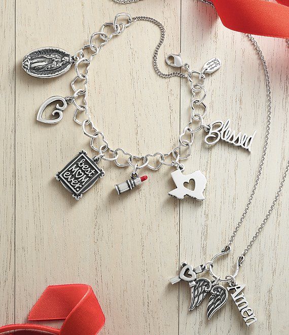 James Avery Sterling Silver Connected Hearts Charm Bracelet | Dillard's James Avery Charm Bracelet, James Avery Bracelet, Pandora Bracelet Charms Ideas, James Avery Rings, James Avery Charms, Connected Hearts, James Avery Jewelry, Stacked Necklaces, Pandora Bracelet Charms