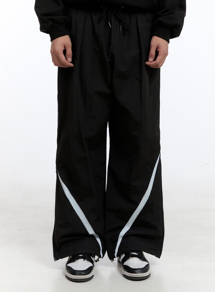 mens-activewear-sweatpants-ig428 / Black Breathable Cotton Bottoms For Streetwear, Stretch Cotton Parachute Pants For Sports, Winter Nylon Pants For Streetwear, Winter Nylon Parachute Pants For Streetwear, Casual Black Pants For Gym, Black Relaxed Fit Parachute Pants For Outdoor, Casual Black Gym Pants, Sporty Breathable Cotton Pants, Cotton Sports Parachute Pants