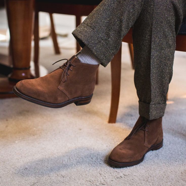 A Suggestion for Your First Good Pair of Shoes Chukkas Men Outfit, Brown Dress Boots Men Outfit, Dark Brown Chukka Boots Outfit Men, Men’s Chukka Boots, Men’s Brown Shoes Outfit, Suede Shoes Men Outfit, Chukka Boots Men Outfit, Male Shoes, Men’s Chukka Boots Outfit