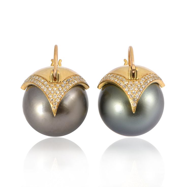 Floating Tahitian Pearls Pave Diamond Armor Hook Earrings 15mm Tahitian Pearls  18k Yellow Gold  Diamonds .42cw  Wire Hook 1.75" Drop P-2104 Diamond Armor, Tahitian Pearls, Hook Earrings, Pave Diamonds, Gold Diamond, Jewelry Watches, Floating, Pearl Earrings, Diamonds