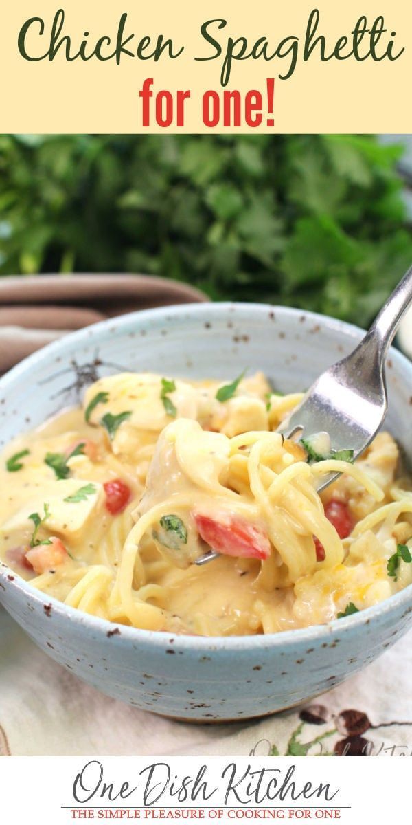 a bowl of chicken spaghetti is shown with the title text above it that says, chicken spaghetti for one