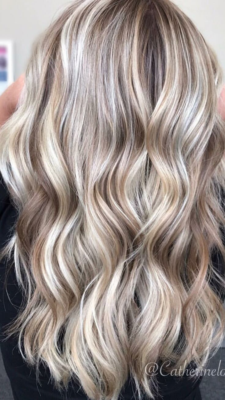 #blondehair Lowlights For Ash Blonde Hair, Ash Blonde Lived In Color, Light And Dark Highlights Blondes, Cowboy Color Hair, Neutral Blonde Babylights, Platinum With Caramel Lowlights, Blonde And Carmel Hair Highlights, Ash And Caramel Highlights, Hottest Hair Trends 2023