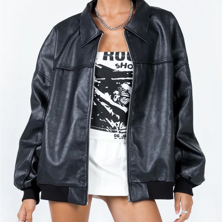 Oversized Leather Jacket, Show Jackets, Pu Jacket, Fall Coat, Oversized Jacket, Black Leather Jacket, Style Chic, Faux Leather Jackets, Princess Polly