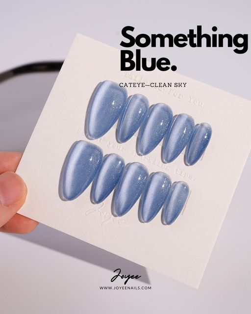 Clean Blue Nails, Light Blue Press On Nails, Icy Blue Cat Eye Nails, Light Blue Velvet Nails, Glass Nails Blue, Light Blue Nails Cat Eye, Light Blue Cateye Nails, Cateye Blue Nails, Blue Cateye Nail Designs