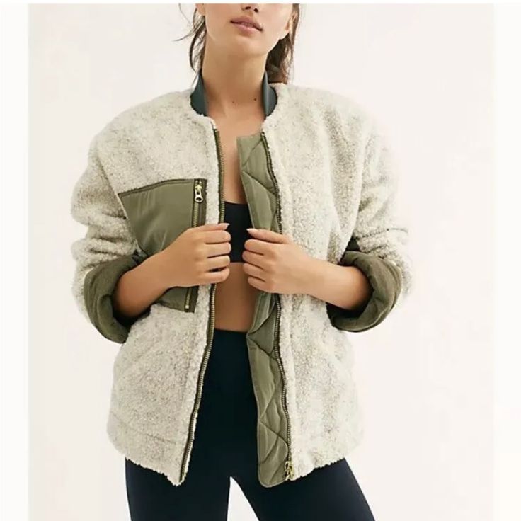 New Free People Sherpa Jacket Rivington Fleece Bomber Retro Coat Cozy Size: M, Nwt. Boho Fashion Over 40, Boho Fashion Winter, Free People Kimono, 40 Fashion Women, Retro Coat, Sherpa Coat, Free People Store, Fashion For Women Over 40, Free People Jacket