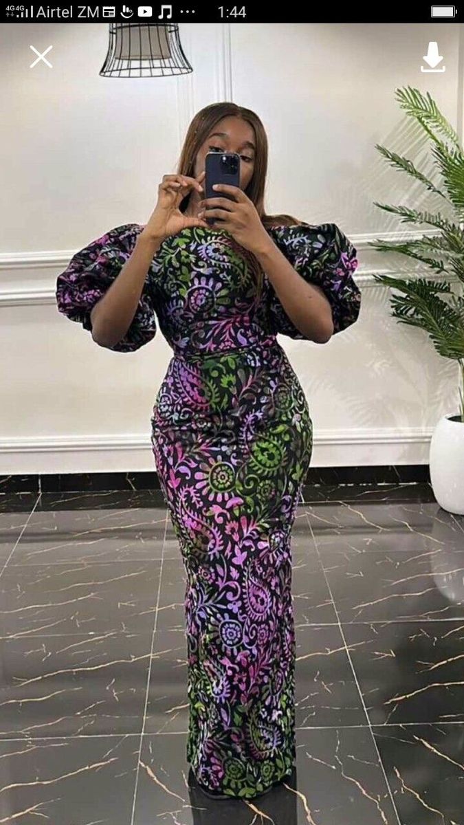 Simple Ankara Gowns, Chitenge Outfits, Ankara Long Gown Styles, African Print Dress Ankara, African Print Clothing, Best African Dresses, African Dresses Modern, Afrikaanse Mode, African Inspired Clothing