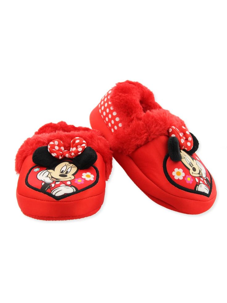 a pair of red slippers with minnie mouse on them