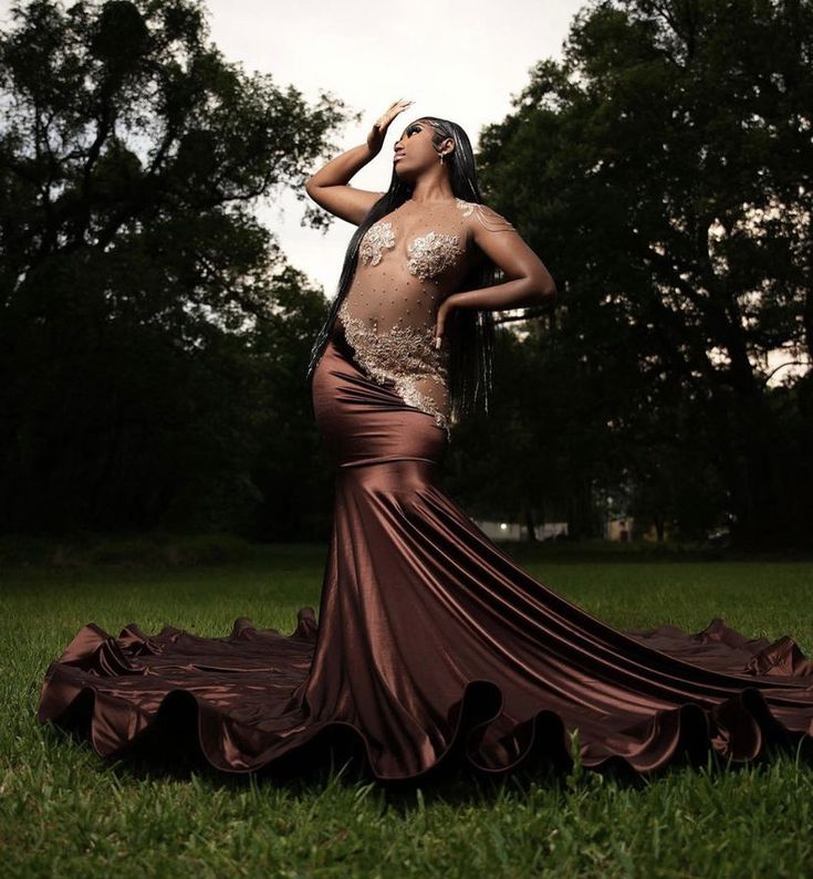 Mocha Prom Dress, Gold And Brown Prom Dress, Brown Prom Looks, Prom Dresses2024, Chocolate Brown Prom Dress, Brown Prom Dress Couple, Prom Dress Ideas Black Women, Brown And Gold Prom Dress, Brown Dress Prom