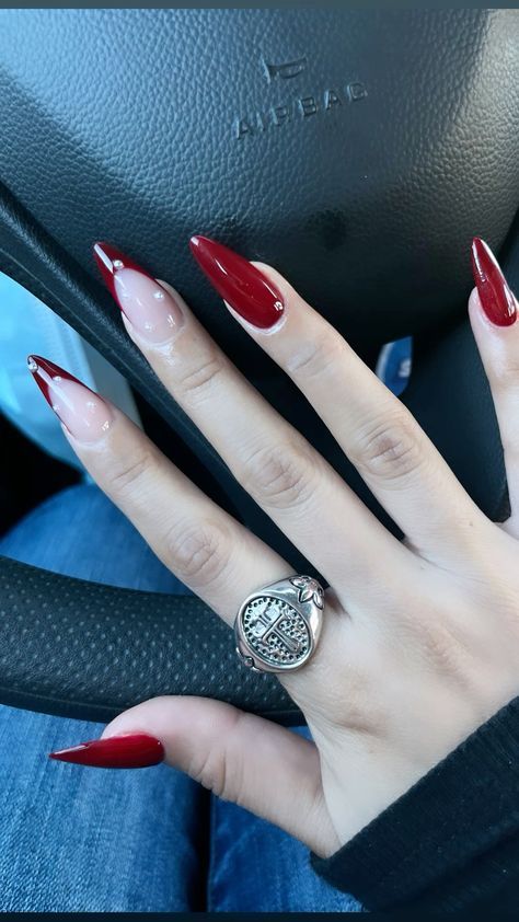 Shellac Nails Fall, Deep Red Nails, Kutek Disney, Wine Nails, Red Acrylic Nails, Cherry Nails, Nagel Tips, Smink Inspiration, Casual Nails