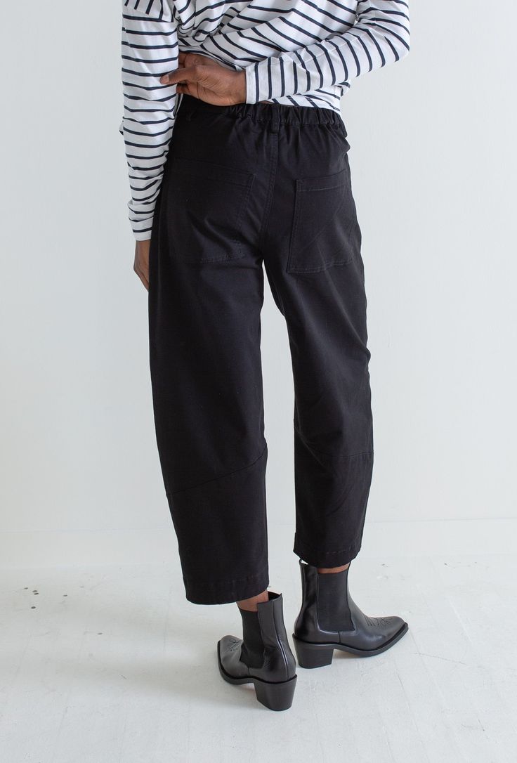 Brighten up every one's day in the Slouchy Soft Twill Pants. A relaxed fit and super comfy fabric for everyday style. Tapered leg Hits above the ankles Boxy pockets in the front and back Elasticized waist Versatile Black Pull-on Pants, Black Workwear Bottoms With Patch Pockets, Relaxed Fit Straight Leg Cargo Pants With Elastic Waistband, Elevated Casual Relaxed Fit Pull-on Bottoms, Spring Workwear Bottoms With Boxy Fit, Relaxed Fit Bottoms For Elevated Casual Wear, Everyday Fall Bottoms With Elastic Waistband, Boxy Fit Bottoms For Spring Workwear, Elevated Casual Bottoms With Relaxed Fit