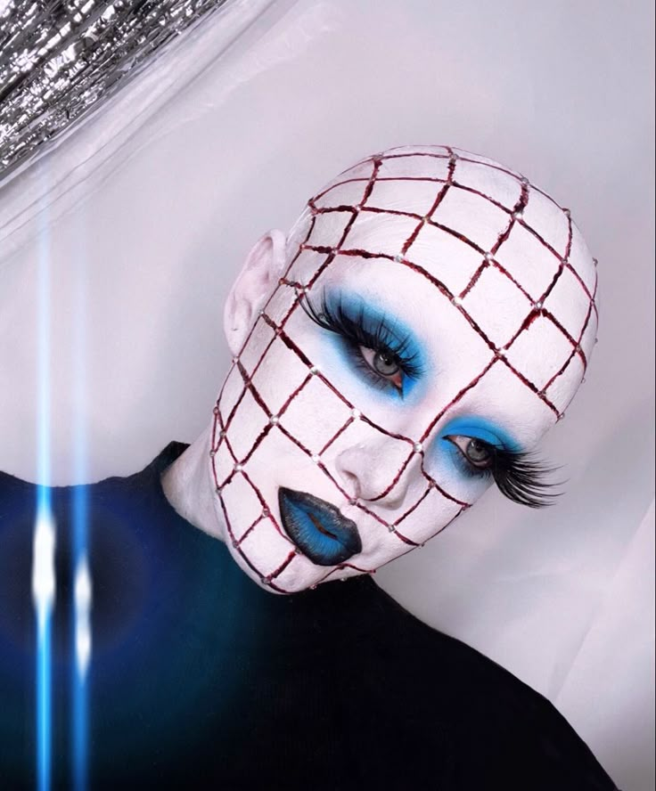 Halloween makeup idea #makeup #halloweenmakeup - Glam pinhead look from Hellraiser Female Pinhead Costume, Horror Movie Inspired Makeup, Pinhead Costume Female, Bald Characters Halloween, Pin Head Makeup, Regan Exorcist Makeup, Bald Makeup Looks, Hell Raiser Costume, Bald Costume Ideas