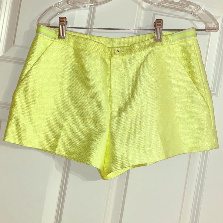 Brand New With Tags Juicy Couture Lime Green Shorts Size 6 Trendy Party Shorts, High Waist Shorts For Spring Party, Trendy Party Shorts For Summer, Fitted Party Shorts With Pockets, Summer Night Out Shorts With Built-in Shorts, Yellow Bottoms For Night Out In Spring, High-waisted Party Shorts With Pockets, High-waisted Shorts For Summer Night Out, Trendy Fitted Shorts With Short Inseam