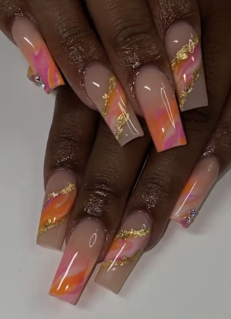 Peach Inspired Nails, Orange And Peach Nails, Orange Clear Nails, Sunset Marble Nails, Nails Inspo Trendy 2023, Orange Trendy Nails, Yellow Orange Nails, Peach Color Nails, Peach Nail Designs