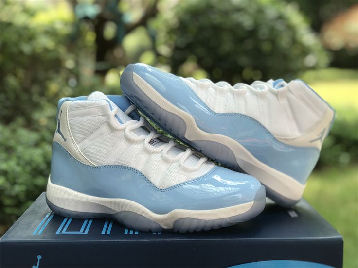 Jordan 11 University Blue Jordan 11 Blue, Black And White Trainers, Running Sandals, Pretty Shoes Sneakers, Professional Shoes, Cute Nike Shoes, Shoe Inspo, Cute Nikes, Sports Sneakers