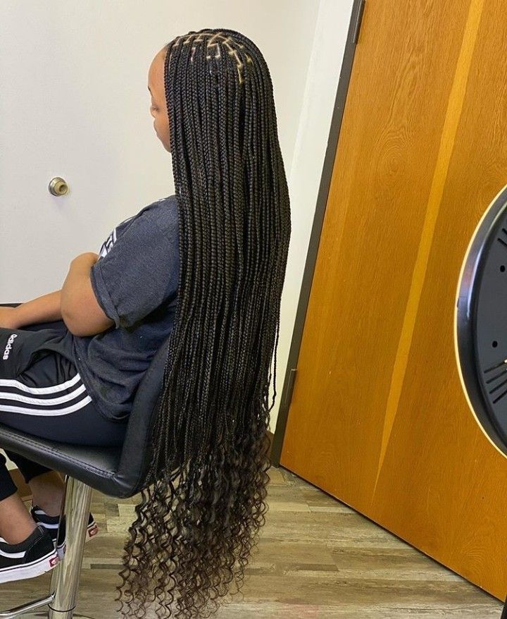 Knotless Curls, Goddess Tips, Small Knotless, Braids Knotless, Small Box Braids, Individual Braids, Braided Hairstyles For Black Women Cornrows, Big Box Braids Hairstyles, Feed In Braids Hairstyles