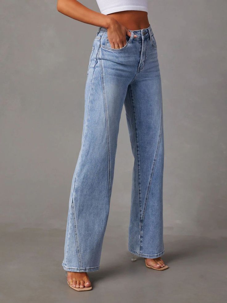 Upgrade your everyday wardrobe with our High Waist Straight Jeans! These jeans not only provide comfort and style, but also come equipped with functional pockets for added convenience. Perfect for any occasion, pair them with your favorite tops and accessories for a complete look. Don't miss out, get yours today! Features: Washed Stretch: No stretch Material composition: 65% cotton, 35% polyester Care instructions: Machine wash cold. Tumble dry low. Vinter Mode Outfits, Moda Denim, Casual Chique, Jean Vintage, Straight Cut Jeans, Denim Patterns, High Waisted Jeans, Waist Jeans, Yoga Shorts