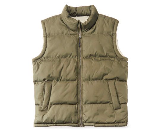 When there's a chill in the air, you can stay cozy and warm in this lightweight puffer vest quilted to keep the heat in. A zipper runs down the front for easy on-and-off wear, while side pockets keep hands toasty and small essentials close. Vest Quilted, Big Lots Store, Green Beret, Big Lots, Stay Cozy, Puffer Vest, Zip Up, The Heat, Puffer