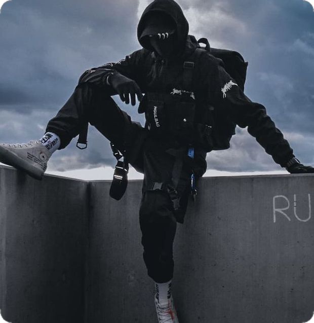 Male Techwear Aesthetic, Techwear Pfp, Warcore Outfits Male, Techwear Poses, Tactical Wear Aesthetic, Techwear Moodboard, Techware Aesthetic, Techware Men, Techwear Aesthetic Men