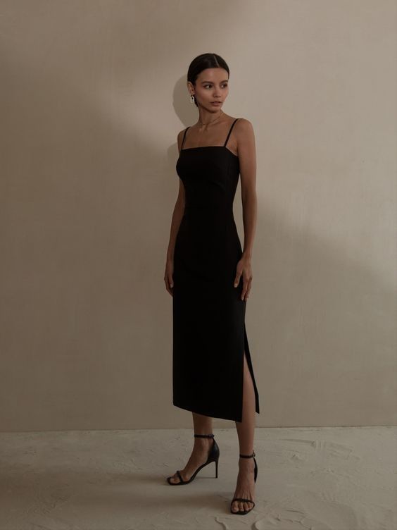 date dress satin prom slip dress best fall outfits trends look ideas #ootd Little Black Dress Outfit, Midi Dress Outfit, Black Dresses Classy, Black Dress Outfits, Online Fashion Store, Grad Dresses, Straight Dress, Mode Inspo, Online Fashion Stores