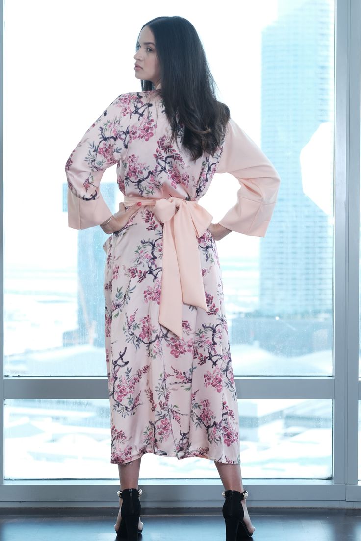 pach japanesse kimono duster Elegant Spring Kimono Maxi Length, Elegant Maxi Length Kimono For Spring, Elegant Spring Maxi Length Kimono, Spring Feminine Robe With Kimono Sleeves, Wrap Kimono For Spring Wedding, Elegant Floral Print Wrap Robe, Elegant Pink V-neck Kimono, Spring Wedding Wrap Kimono, Elegant Spring Kimono With Kimono Sleeves